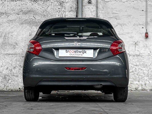 Peugeot 208 1.2 VTi Active 82hp 2012, 86-XTF-9