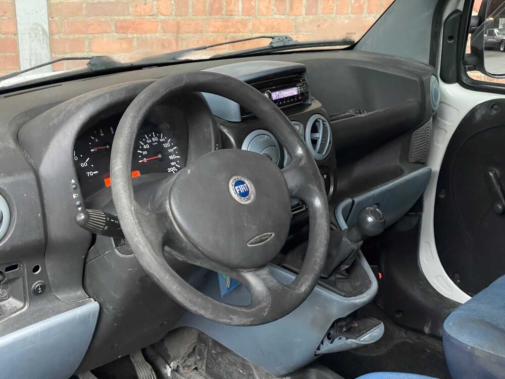 Fiat Doblò 1.9D Basic 63hp 2004 (Original-NL), 13-BN-VK