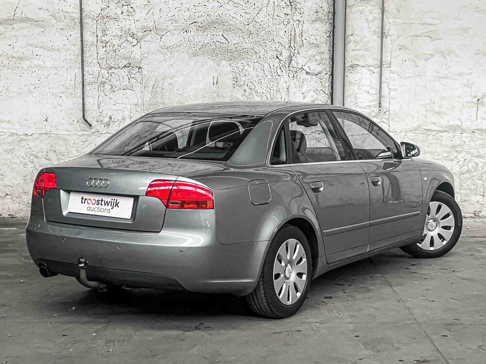 Audi A4 Limousine 2.0 Pro Line 131hp 2006, 27-SX-NN