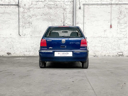 Volkswagen Polo 1.4 Comfortline 60hp 2000, 96-FZ-GL