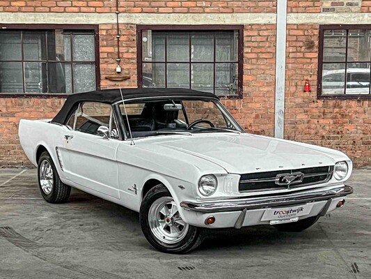 Ford Mustang Convertible 4.7 V8 1965