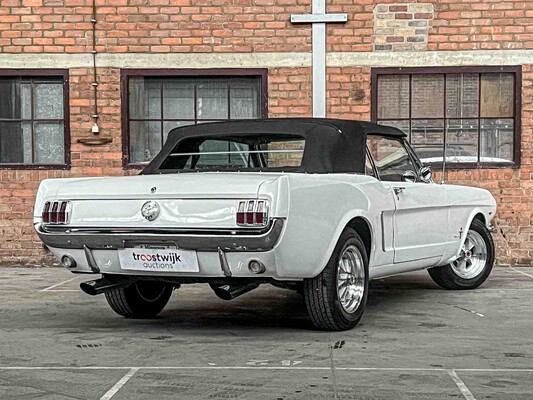 Ford Mustang Convertible 4.7 V8 1965