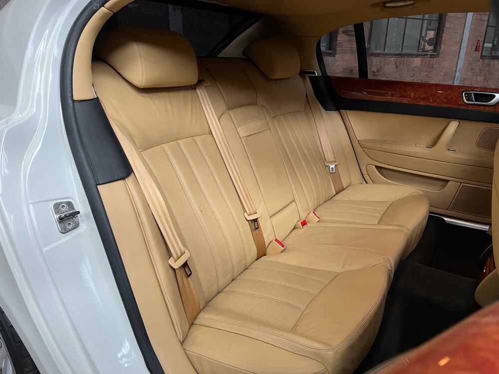 Bentley Continental Flying Spur 6.0 W12 525hp 2005 Youngtimer 