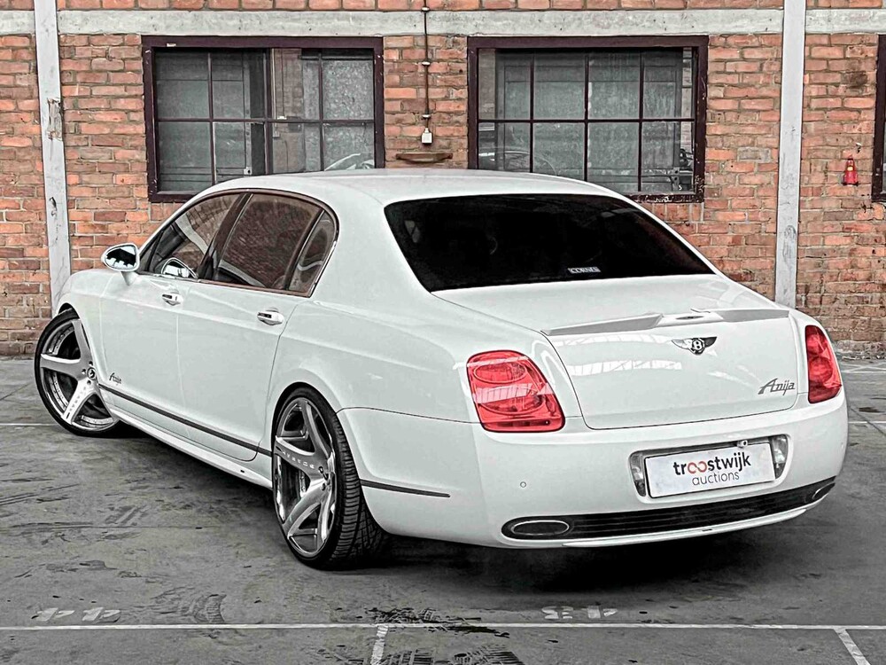 Bentley Continental Flying Spur 6.0 W12 525hp 2005 Youngtimer 