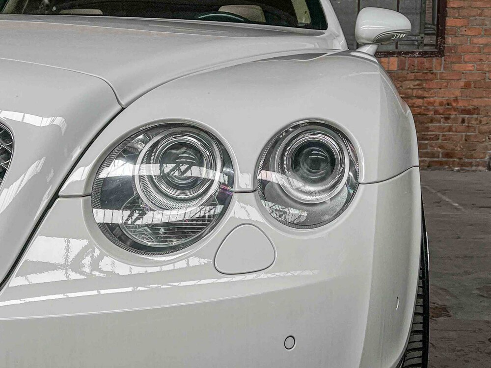 Bentley Continental Flying Spur 6.0 W12 525hp 2005 Youngtimer 