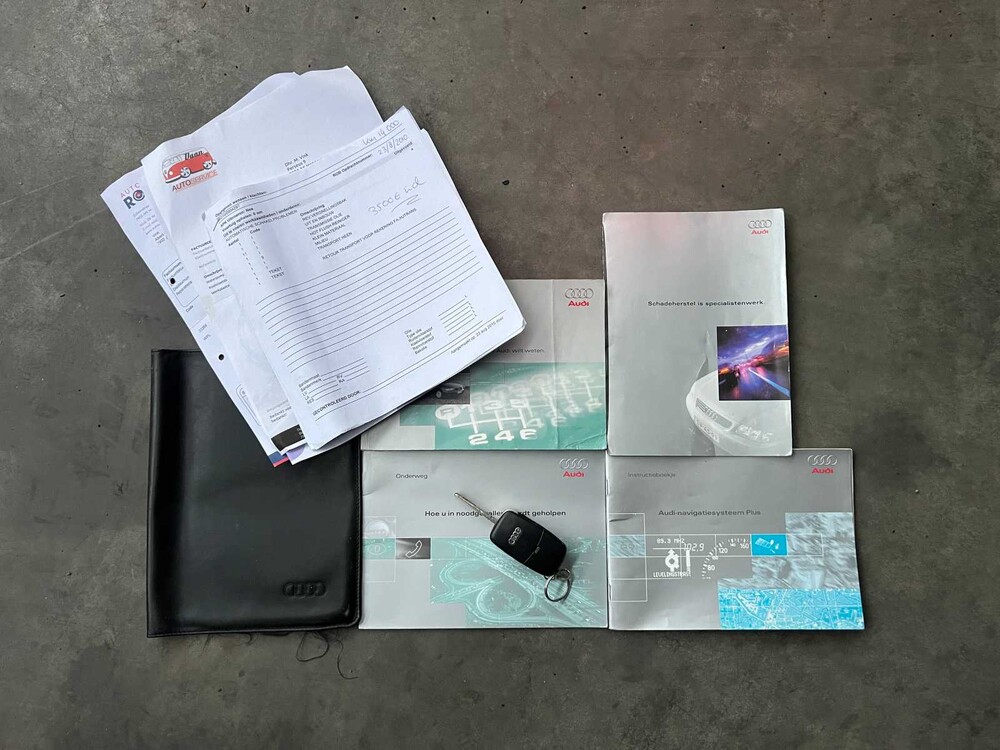 Audi S8 4.2 V8 360hp 2000, 72-FV-VP