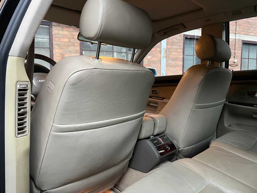 Audi S8 4.2 V8 360hp 2000, 72-FV-VP