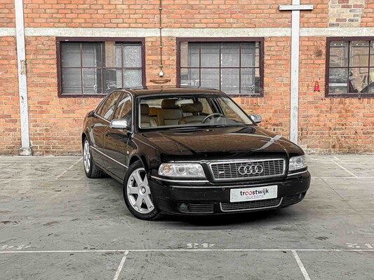 Audi S8 4.2 V8 360pk 2000, 72-FV-VP