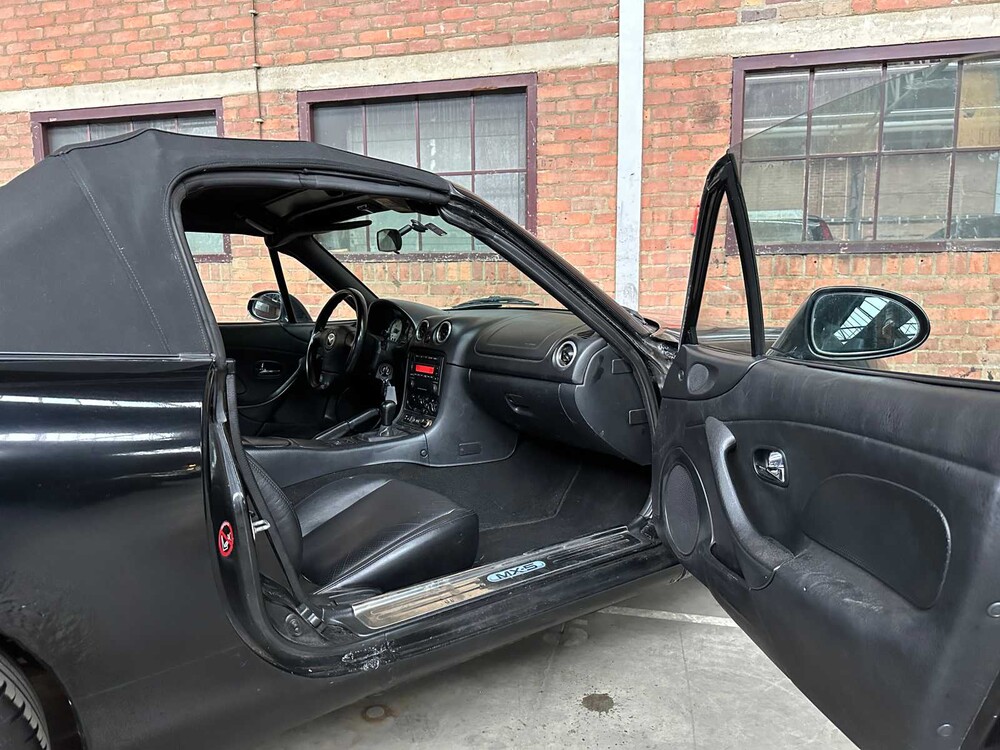 Mazda MX-5 Cabriolet 1.8 SVT Sportive 145hp 2002, 93-SBF-4