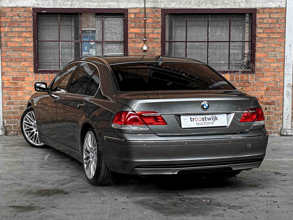 BMW 750Li High Executive 367hp 2005 (Original-NL) 7-series, 22-RJ-DB