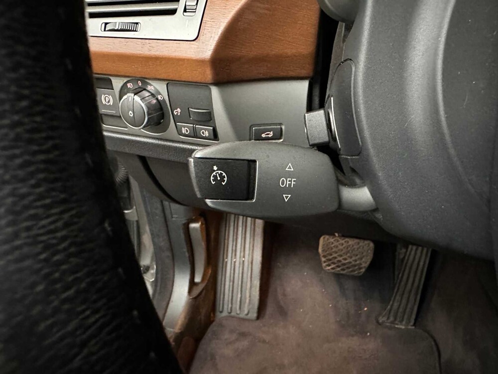 BMW 750Li High Executive 367hp 2005 (Original-NL) 7-series, 22-RJ-DB