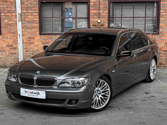 BMW 750Li High Executive 367pk 2005 (Origineel-NL) 7-serie, 22-RJ-DB