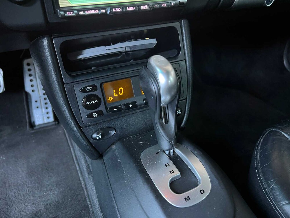 Porsche 911 996 Carrera 3.6 320hp 2002 Youngtimer