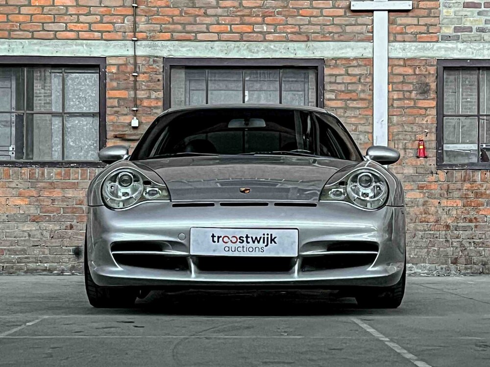 Porsche 911 996 Carrera 3.6 320hp 2002 Youngtimer
