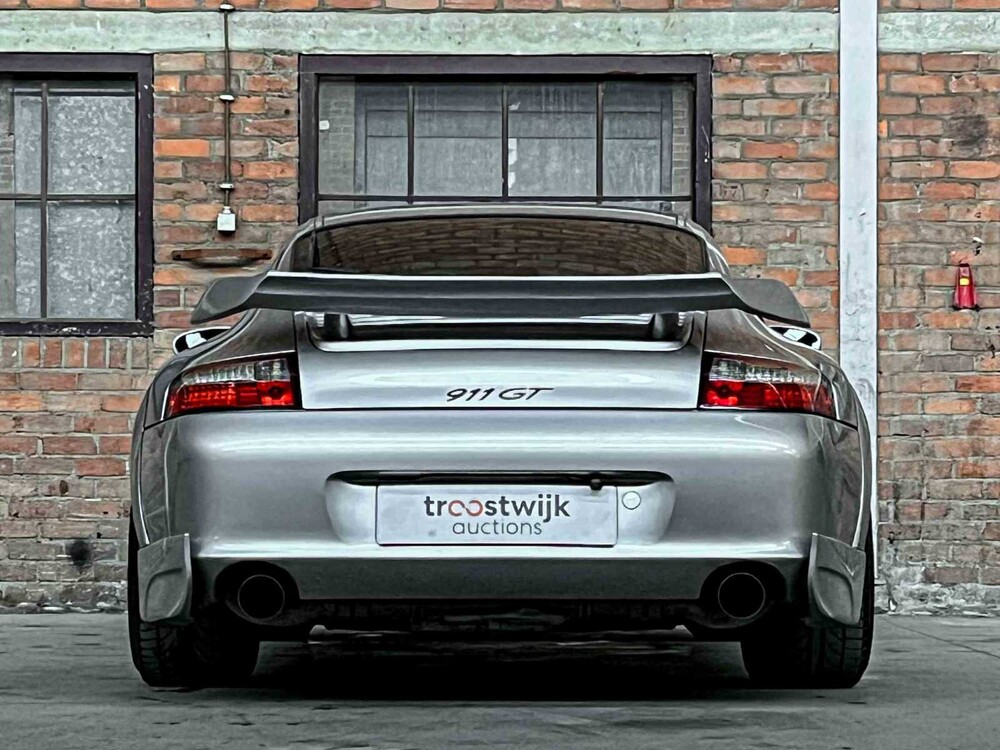 Porsche 911 996 Carrera 3.6 320hp 2002 Youngtimer