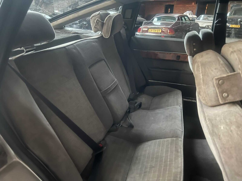 Rover SD-serie 3.5 Vanden Plas M1 168hp 1985 (Original-NL), NN-69-KH