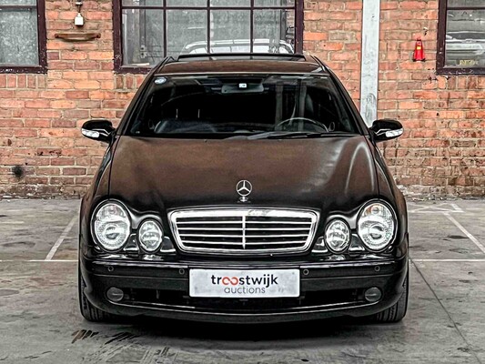 Mercedes-Benz CLK55 AMG 5.4 V8 347pk 2001 Youngtimer