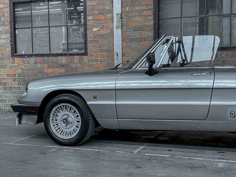 Alfa Romeo Spider 1.6 107hp 1983, GL-HV-75