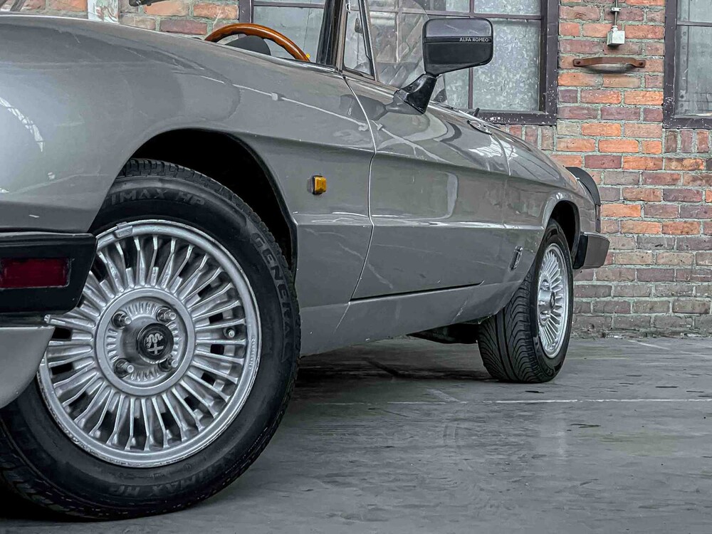 Alfa Romeo Spider 1.6 107hp 1983, GL-HV-75