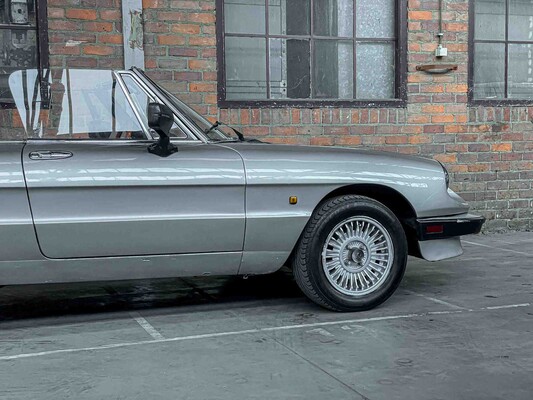 Alfa Romeo Spider 1.6 107pk 1983, GL-HV-75