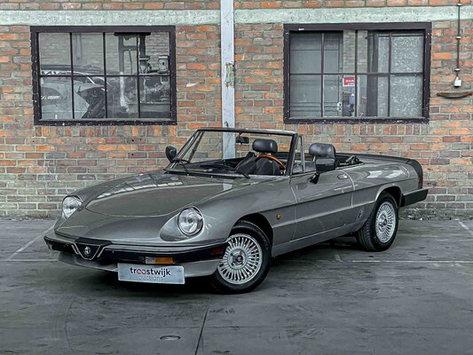 Alfa Romeo Spider 1.6 107pk 1983, GL-HV-75