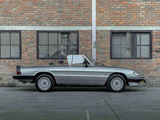 Alfa Romeo Spider 1.6 107pk 1983, GL-HV-75