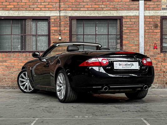 Jaguar XK 4.2 V8 Convertible 298pk 2006, 34-XB-LG