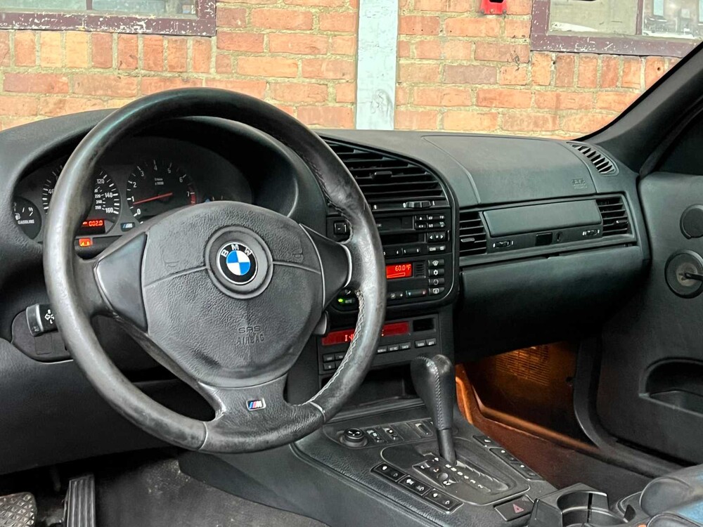 BMW M3 Convertible E36 240hp 1998