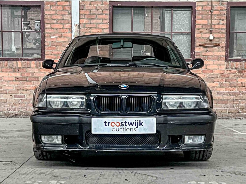 BMW M3 Convertible E36 240hp 1998