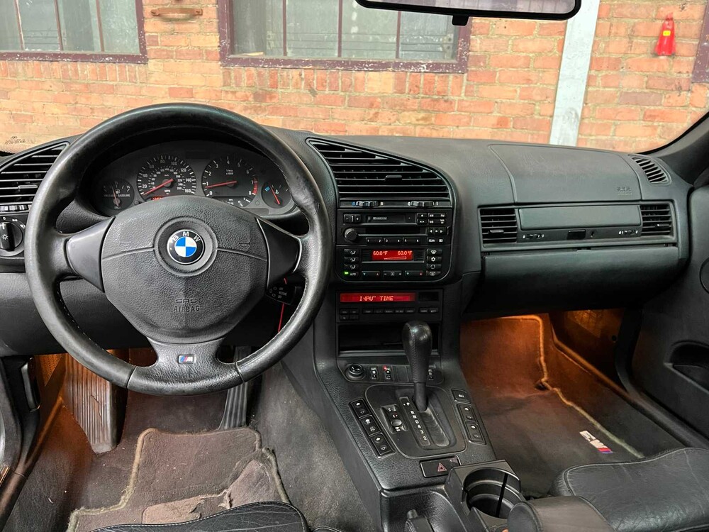 BMW M3 Convertible E36 240hp 1998