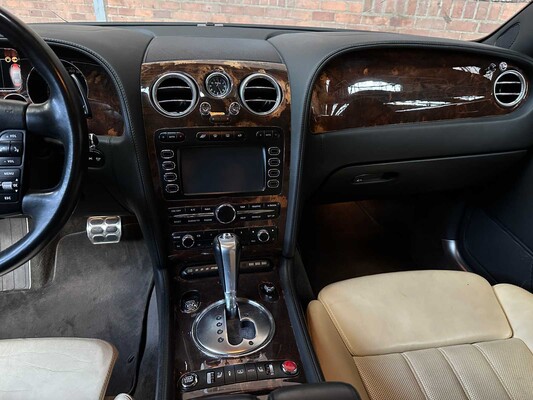 Bentley Continental Flying Spur 6.0 W12 525pk 2005 Youngtimer 