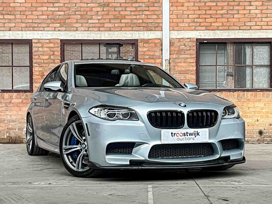 BMW M5 4.0 V8 F10 553pk 2012