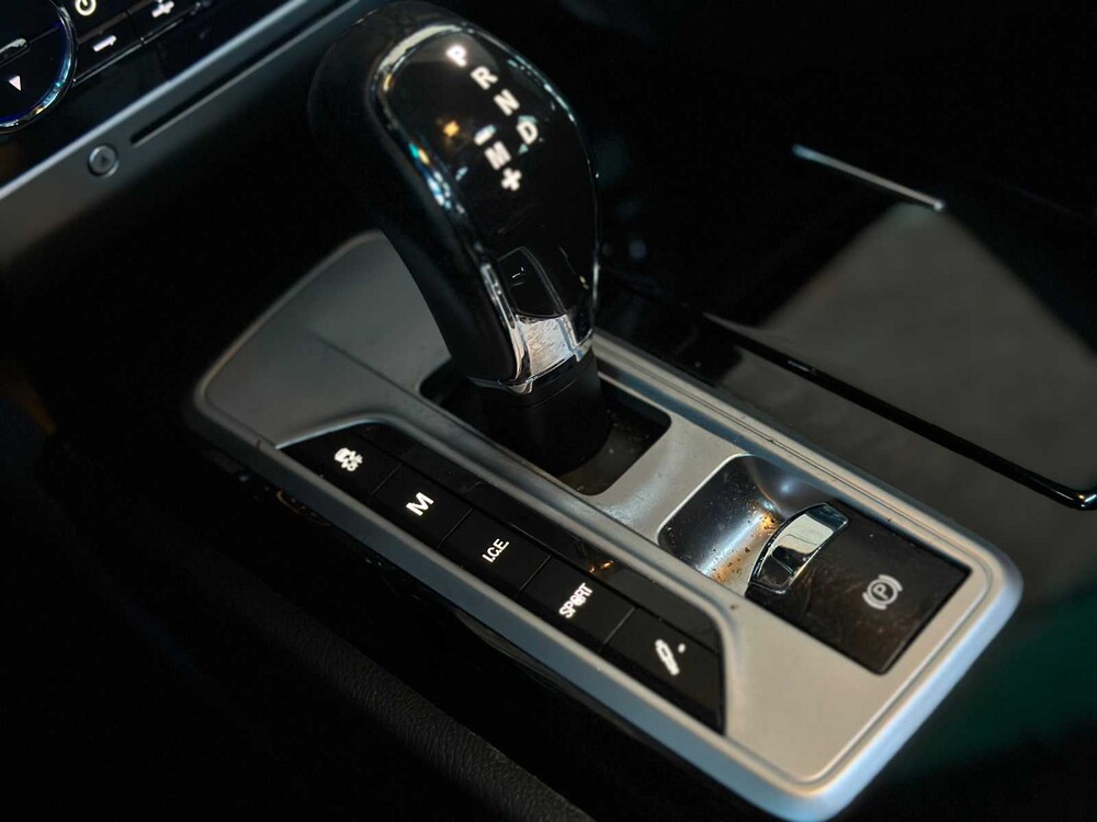 Maserati Quattroporte GTS 3.8 V8 523PS 2015