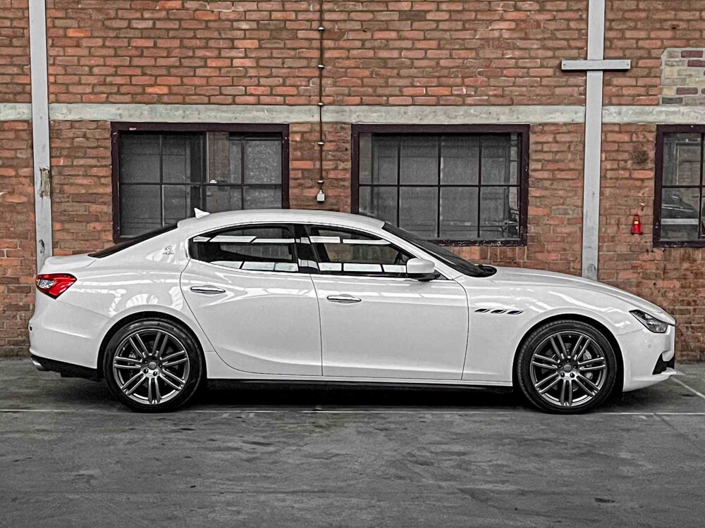 Maserati Ghibli 3.0 V6 338hp 2015