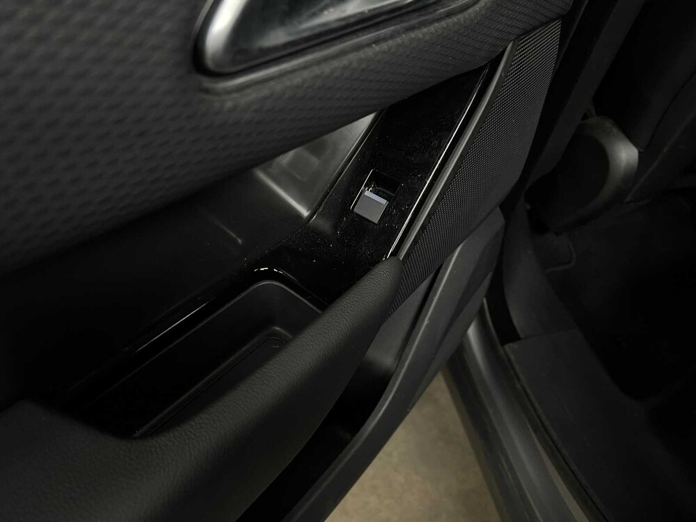 Land Rover Range Rover Velar P400e Hybrid 404PS 2021