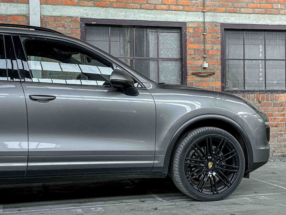 Porsche Cayenne 3.0 V6 D 262PS 2015, KS-715-T