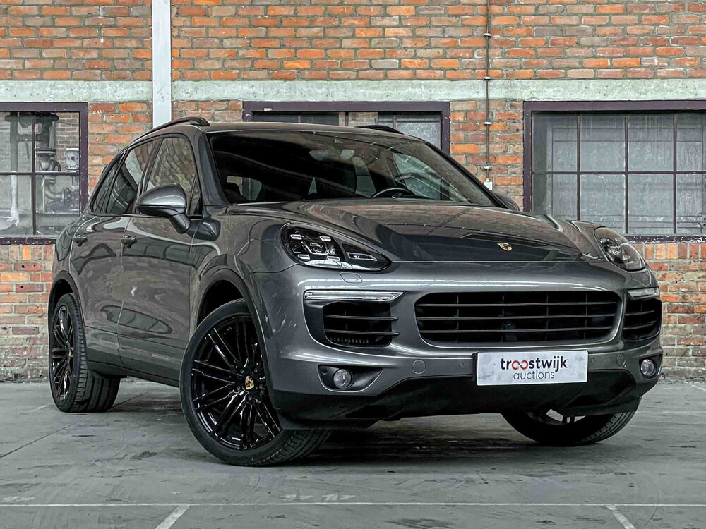Porsche Cayenne 3.0 V6 D 262PS 2015, KS-715-T