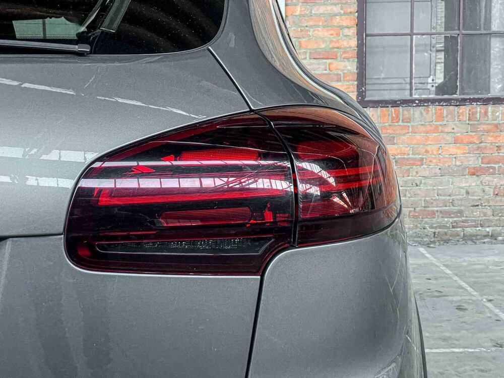 Porsche Cayenne 3.0 V6 D 262PS 2015, KS-715-T