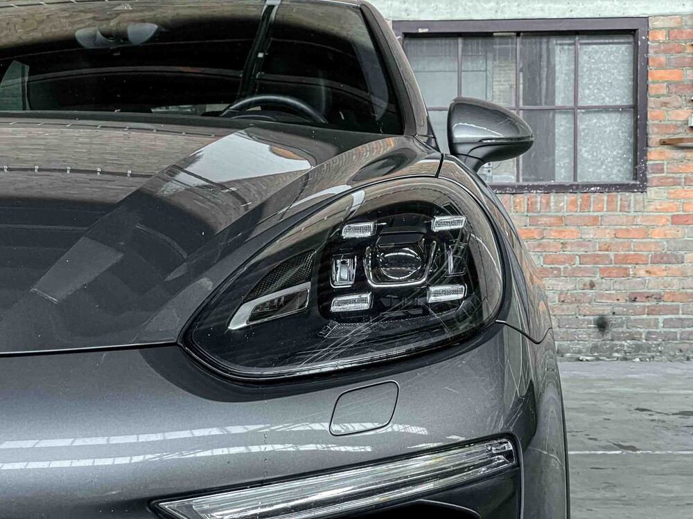 Porsche Cayenne 3.0 V6 D 262PS 2015, KS-715-T