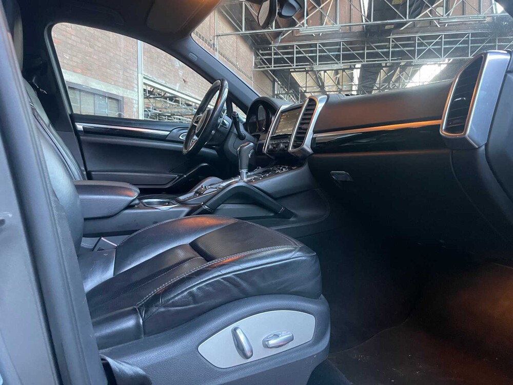 Porsche Cayenne 3.0 V6 D 262PS 2015, KS-715-T