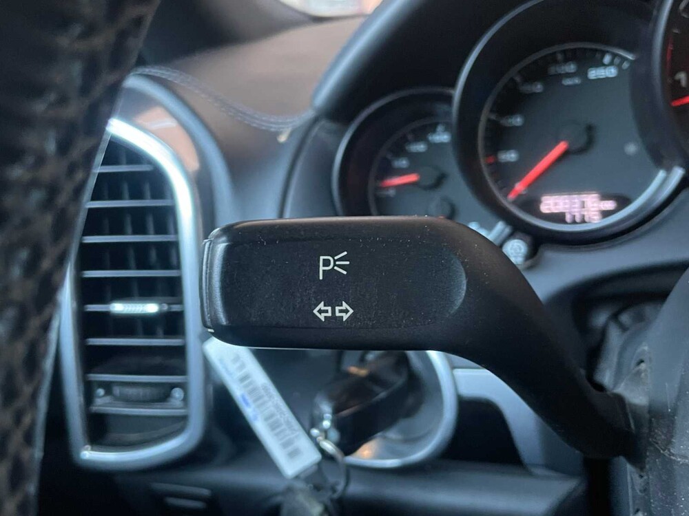 Porsche Cayenne 3.0 V6 D 262PS 2015, KS-715-T