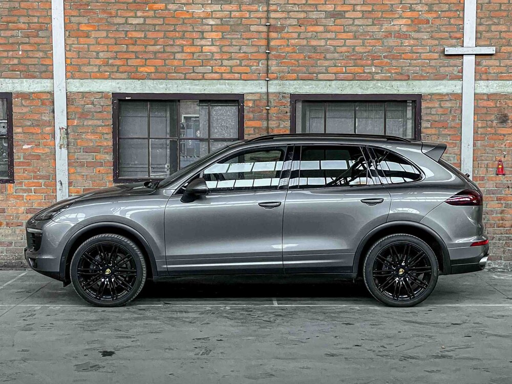 Porsche Cayenne 3.0 V6 D 262PS 2015, KS-715-T