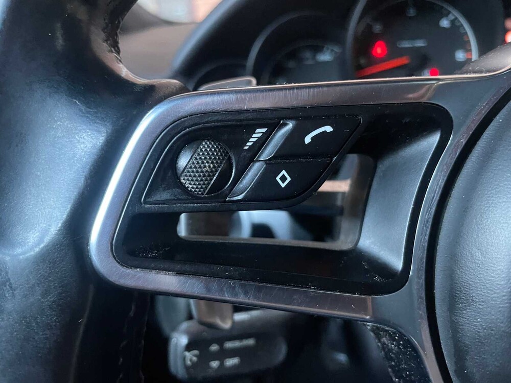 Porsche Cayenne 3.0 V6 D 262PS 2015, KS-715-T