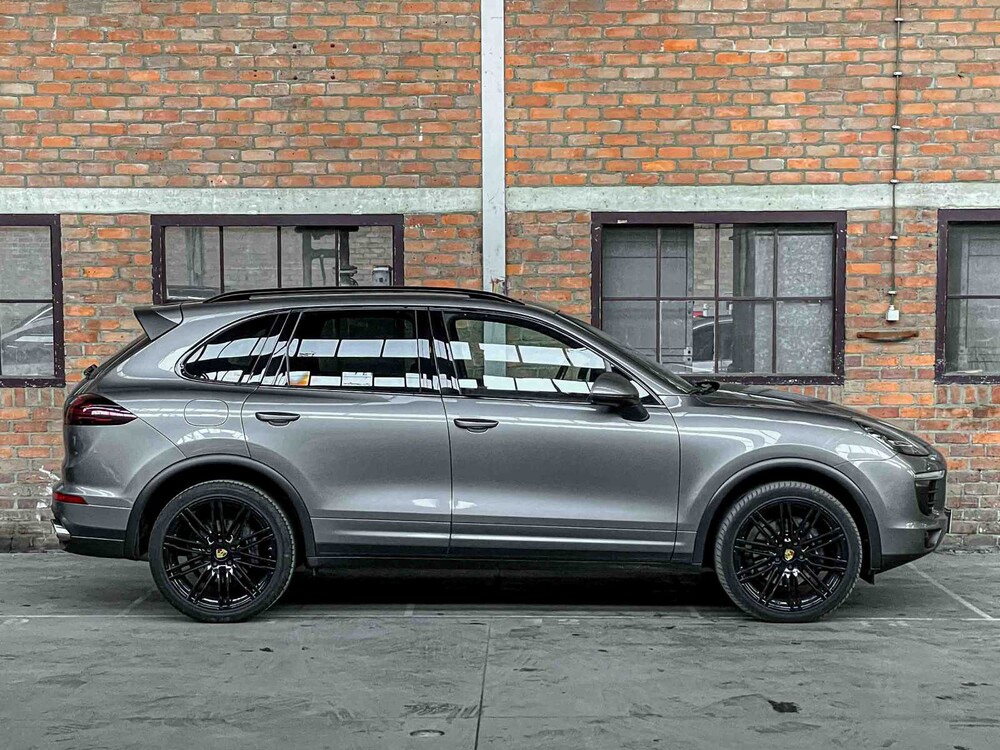 Porsche Cayenne 3.0 V6 D 262PS 2015, KS-715-T