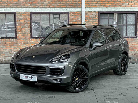 Porsche Cayenne 3.0 V6 D 262pk 2015, KS-715-T