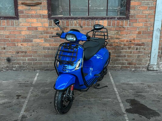 Vespa Sprint 4T 2015, F-725-ZL