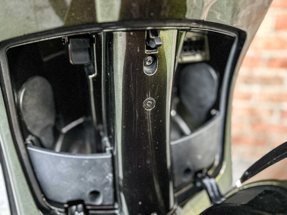 Vespa Sprint 4T 2014 (CUSTOM) Roller, F-901-VV