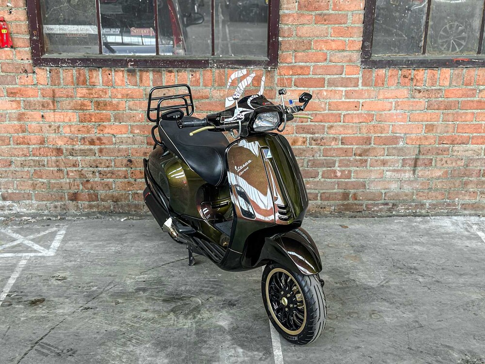 Vespa Sprint 4T 2014 (CUSTOM) Roller, F-901-VV