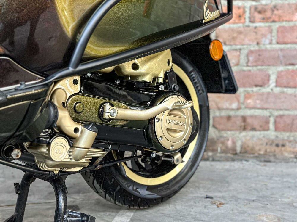 Vespa Sprint 4T 2014 (CUSTOM) Roller, F-901-VV