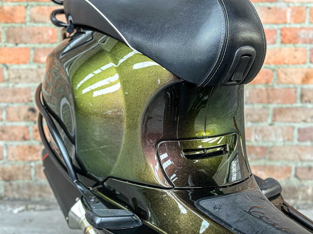 Vespa Sprint 4T 2014 (CUSTOM) Roller, F-901-VV